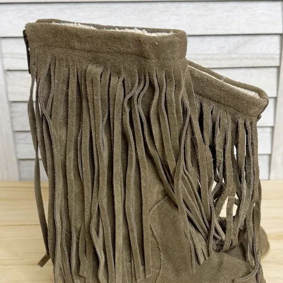 Joyfolie Willow Boots in Brindle, Size 9, Suede Fringe Boot
