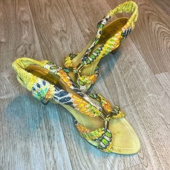 J.Renee &quot;Yolanda&quot; Fabric and Suede Wood Heel Green Women’s Sandals Size …