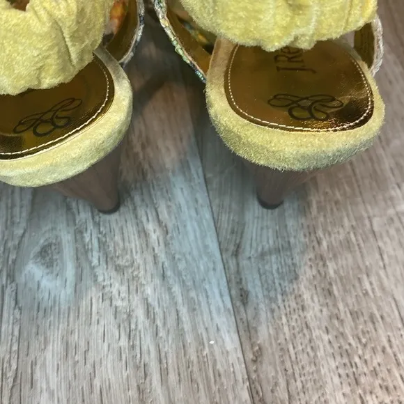 J.Renee &quot;Yolanda&quot; Fabric and Suede Wood Heel Green Women’s Sandals Size …