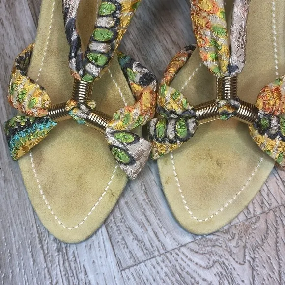 J.Renee &quot;Yolanda&quot; Fabric and Suede Wood Heel Green Women’s Sandals Size …