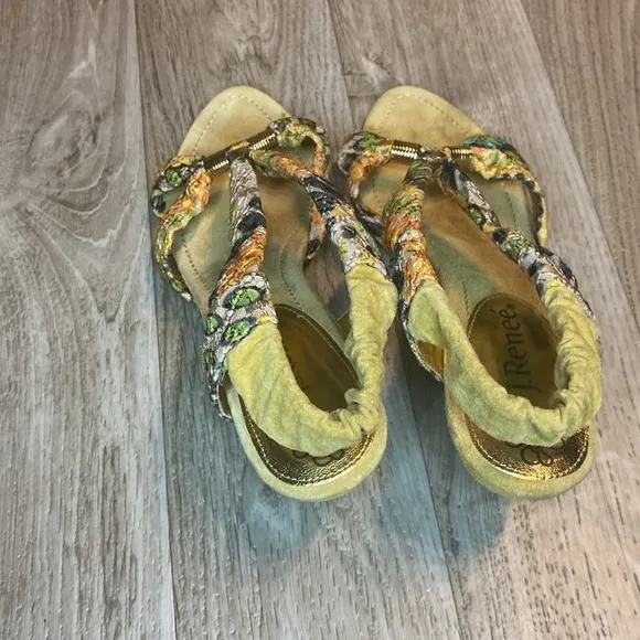 J.Renee &quot;Yolanda&quot; Fabric and Suede Wood Heel Green Women’s Sandals Size …