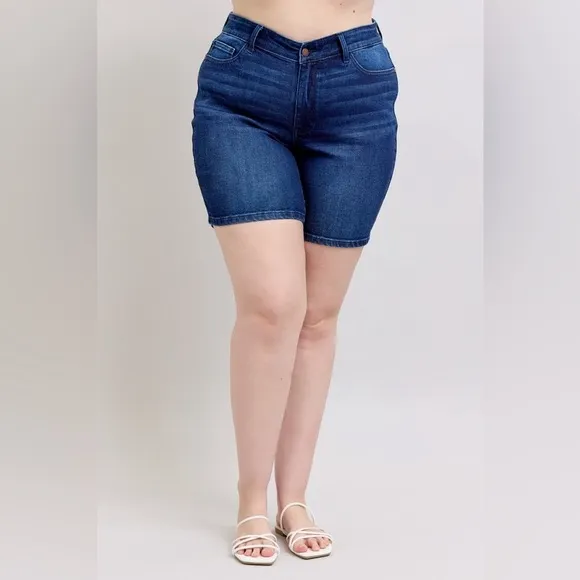 Judy Blue Full Size High Waist V-Front Bermuda Plus Size