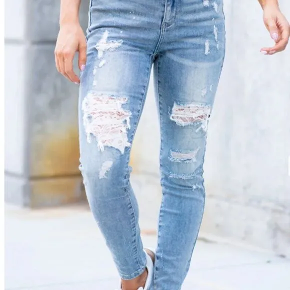 Judy Blue Lace Patch Skinny Jeans 20W
