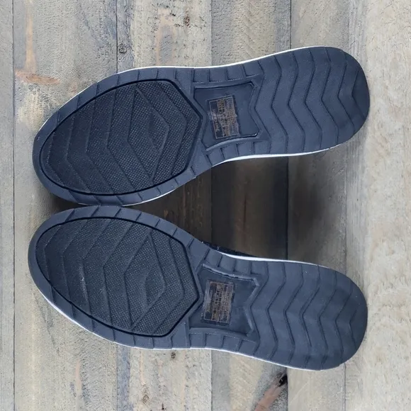 Juicy Couture Announce Womens Slip On Fashion Sneakers Black Silver NEW