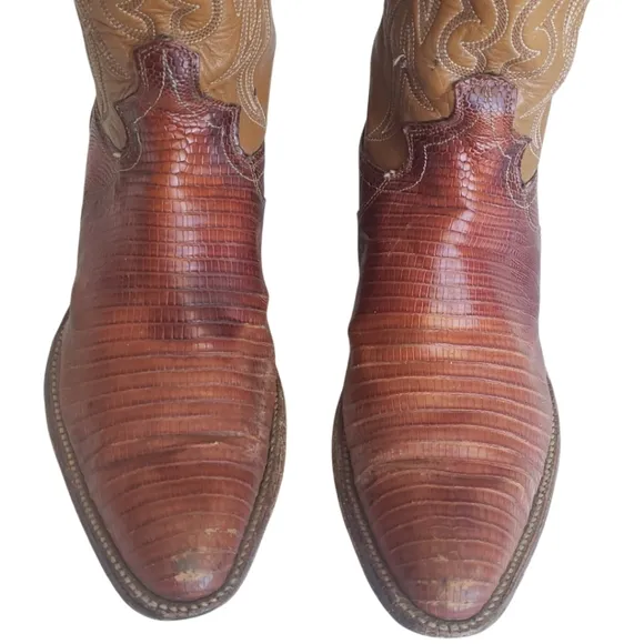 Justin Boots L 4520 Classic cowboy boots in tan and brown Women's Size 6.5 B.