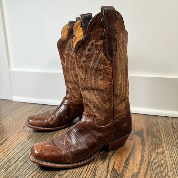 Justin L2680 Classic Western Distressed Vintage Goat Foot Square Toe Boots 7