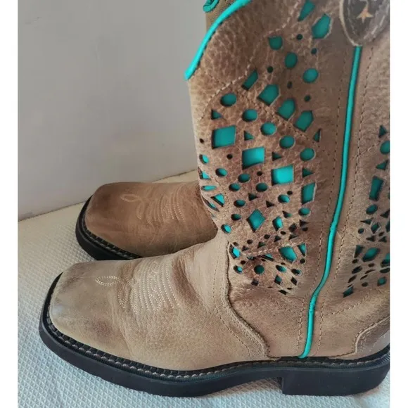 Justin Western Boots Square Toe Neutral/Teal Blue Leather L2909-Women's Sz 6.5B