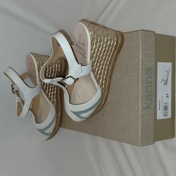 𝅺kanna Wedge Spadrille Leather Sandals