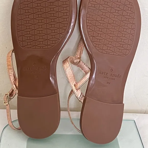Kate Spade Sandals Rose Gold T-Strap Ankle Strap women size 8