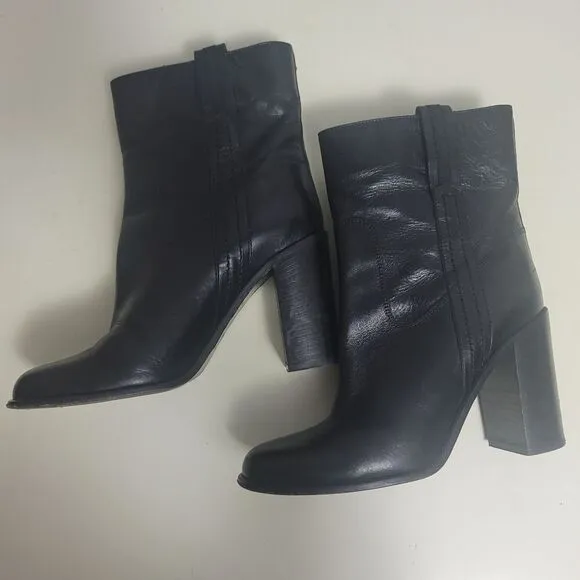 Kate Spade baise pull on black leather boots,  9