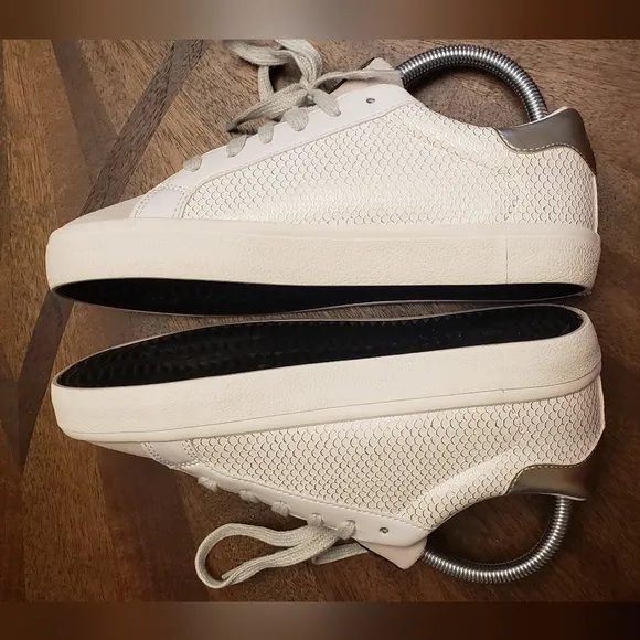 KATE - WHITE GOLD SNAKE Women's Sneakers by Vintage Havana Womens SIZE 6