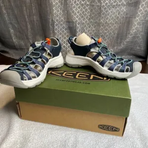 KEEN Astoria West Sandals Womens 8 Blue Closed Toe Sport Comfort Hiking Water