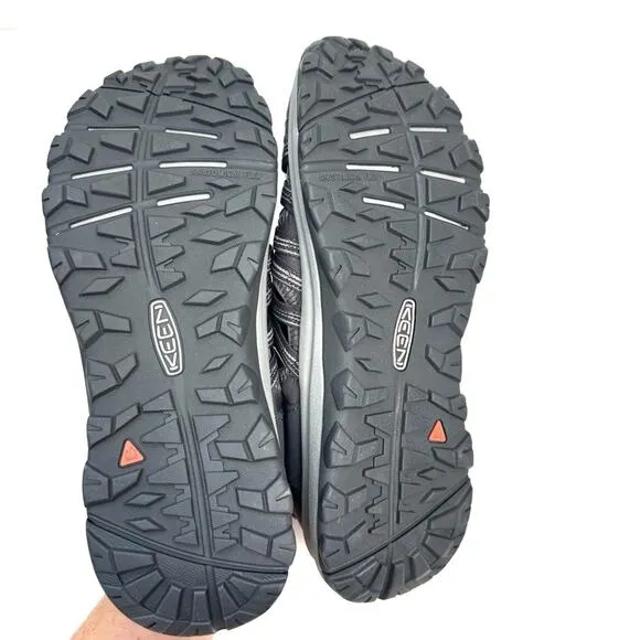 Keen Gray &amp; Pink Hiking Waterproof Sandals Women’s Size 7
