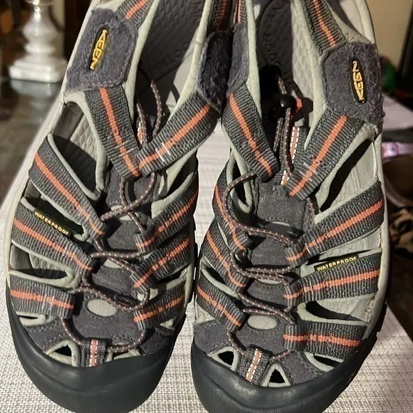 Keen | Keen Women's Newport H2 Waterproof Hiking Sandals size8.5?