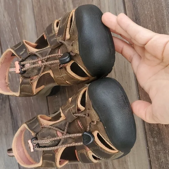 Keen Men Whisper Waterproof Outdoor Hiking Sandals Flats sz 8