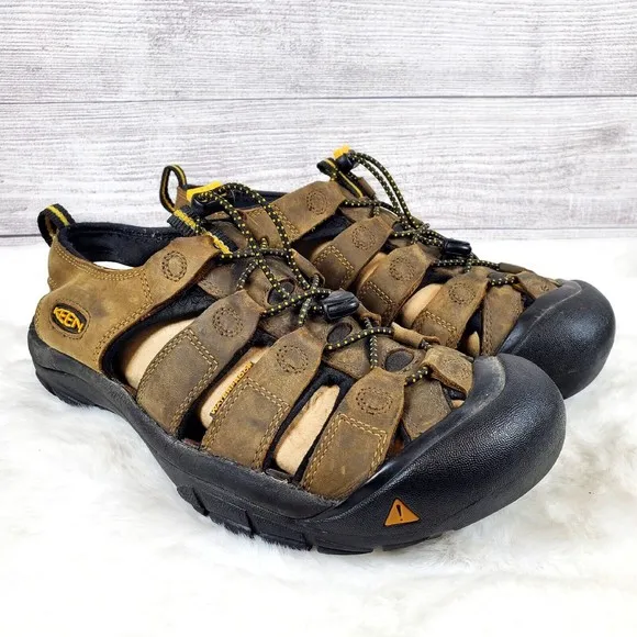 KEEN Mens Newport H2 Waterproof Sport Hiking Leather Sandals Size 10 Brown