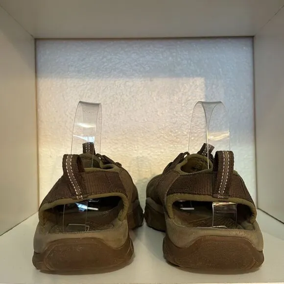 Keen Mens Newport Waterproof Brown Closed Toe Hiking Outdoor Sandals