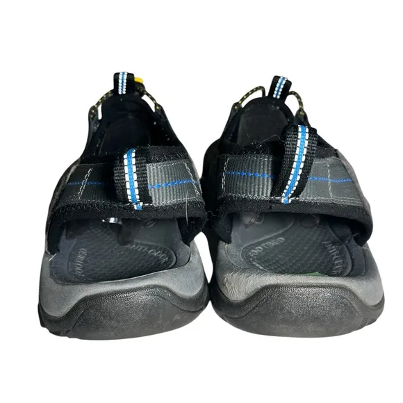 Keen Men’s Newport waterproof Hiking Closed Toe Slip on shoes Sz 10.5