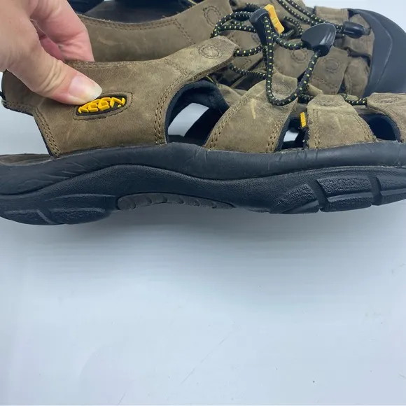 Keen Newport Brown Leather Men’s Hiking Water Sandals