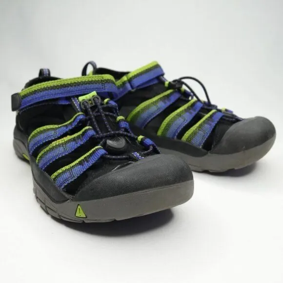Keen Newport H2 Kids Size 5 Blue Green Slip On Waterproof Fisherman Sandals