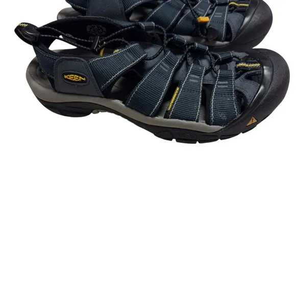 Keen Newport H2 Men's 9 Waterproof Hiking Sandals in blue
