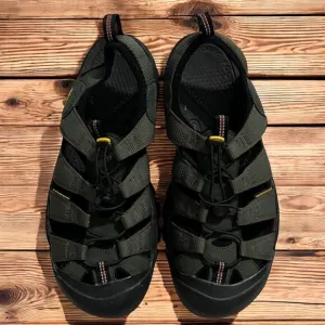 Keen Newport H2 Mens Waterproof Sandals Olive/Black Size 11
