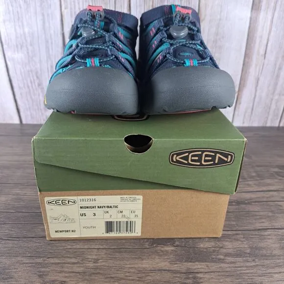 Keen Newport H2 Midnight Navy Baltic Waterproof Sandals Youth Sz 3 (NIB)
