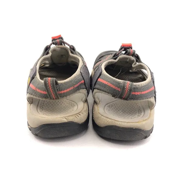 Keen Newport H2 Waterproof Hiking Sandals 9.5