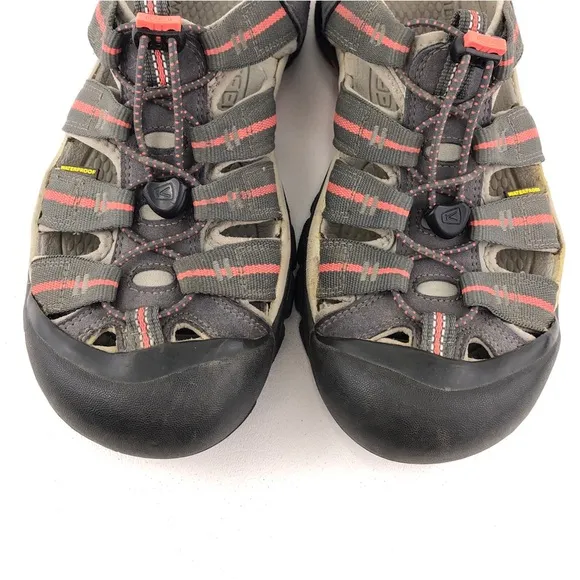 Keen Newport H2 Waterproof Hiking Sandals 9.5