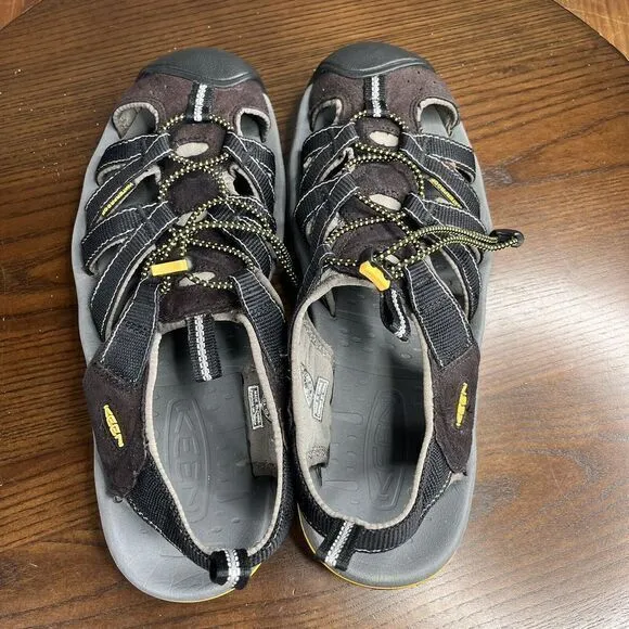 Keen Newport Sandals Men's‎ 11 Black Waterproof Comfort Sport Hiking Fisherman