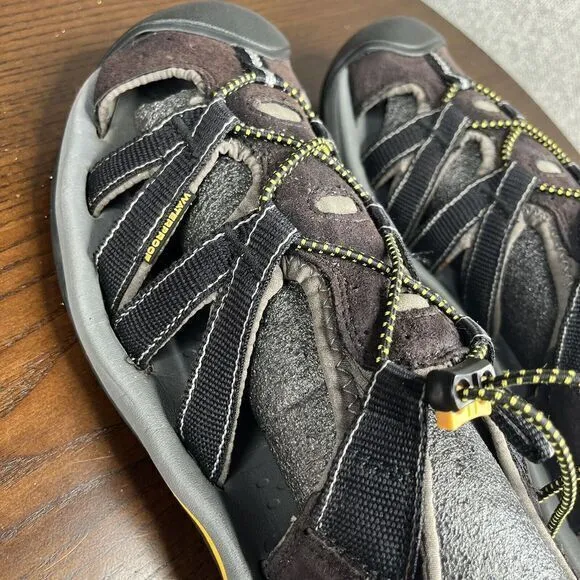 Keen Newport Sandals Men's‎ 11 Black Waterproof Comfort Sport Hiking Fisherman