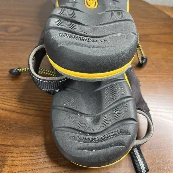 Keen Newport Sandals Men's‎ 11 Black Waterproof Comfort Sport Hiking Fisherman
