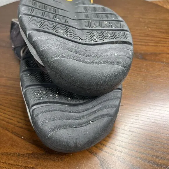 Keen Newport Sandals Men's‎ 11 Black Waterproof Comfort Sport Hiking Fisherman