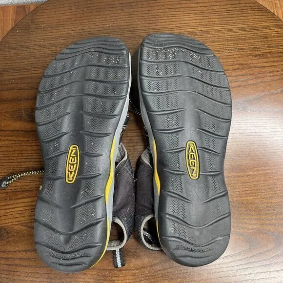 Keen Newport Sandals Men's‎ 11 Black Waterproof Comfort Sport Hiking Fisherman