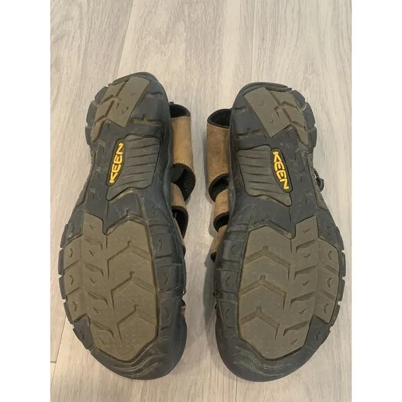 KEEN Newport Size 11.5 Brown Leather Waterproof Sports Hiking Sandals Activewear