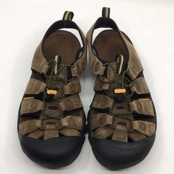 KEEN Newport Waterproof Hiking Camping Gorpcore Brown Leather Sandals Sz 9 Men