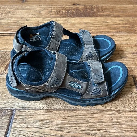 KEEN Rialto II 3 Point Sandals Brown Leather Hiking Outdoor Men's Size 9