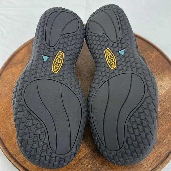 Keen Sandals Mens 11.5 D Solr Black Gold Waterproof Fisherman Water Shoe
