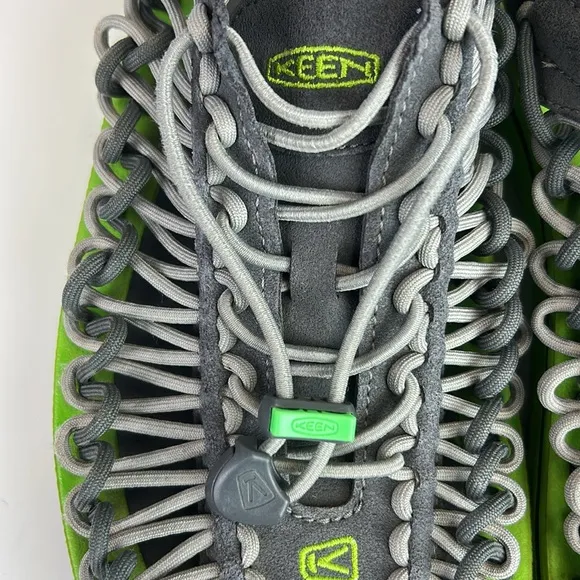KEEN UNEEK 1013878 Mens Classic Two Cord Outdoor Waterproof Gray/Green Sandals
