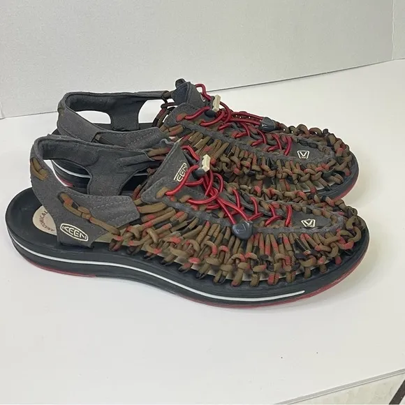 Keen Uneek Men’s Flat Sandals Hiking Camping Fisherman Gray Red Color Size 11