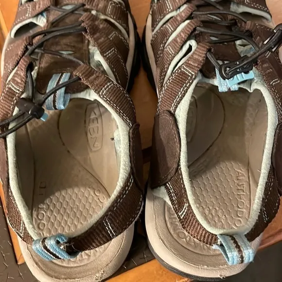 KEEN Waterproof Sandals Size 11