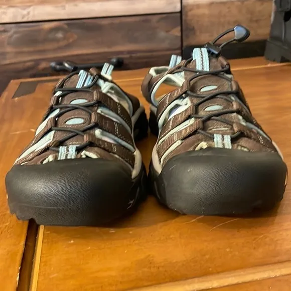KEEN Waterproof Sandals Size 11