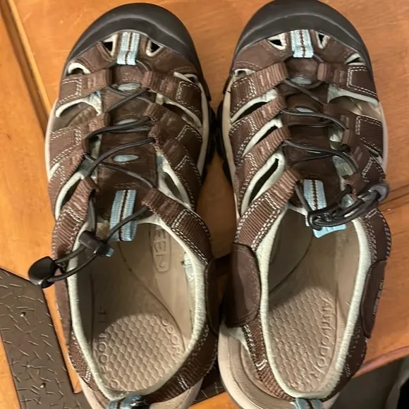 KEEN Waterproof Sandals Size 11