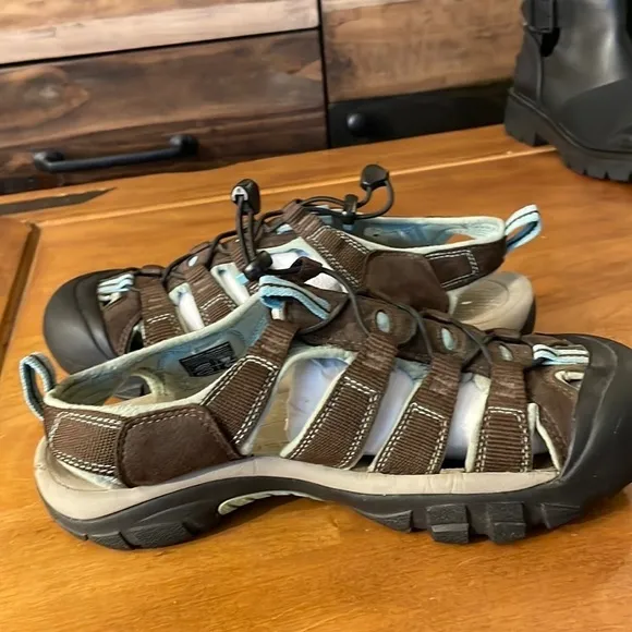 KEEN Waterproof Sandals Size 11