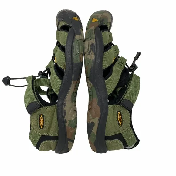 Keen Waterproof Sandals Size 6 Green Camo Newport H2 Sport
