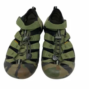 Keen Waterproof Sandals Size 6 Green Camo Newport H2 Sport