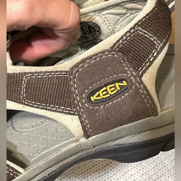 Keen waterproof sandals women 39 8.5 brown black gray tan hiking trail shoe lake