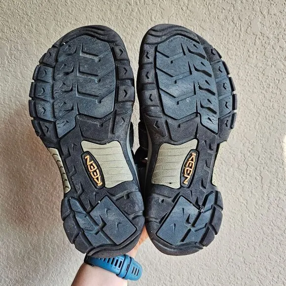 Keen Waterproof Washable Sandals mens size 7 blue summer beach