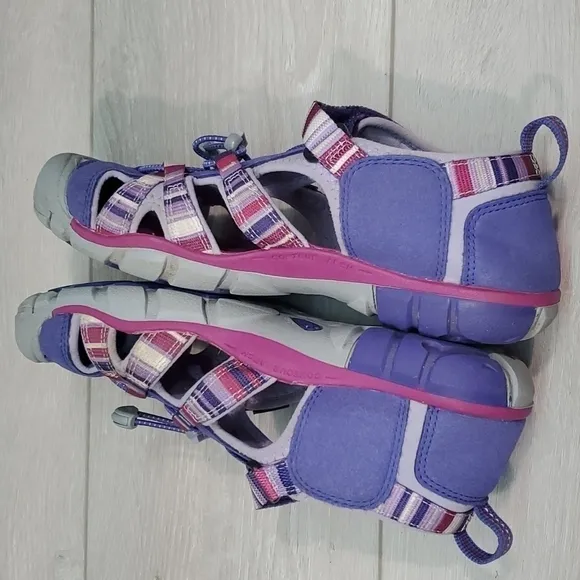 Keen Womens Outdoor Hiking Waterproof Comfort Sandals shoes sz 6