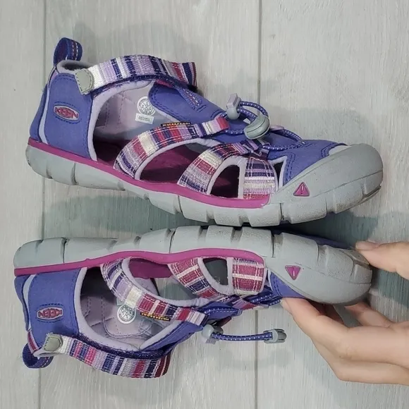 Keen Womens Outdoor Hiking Waterproof Comfort Sandals shoes sz 6